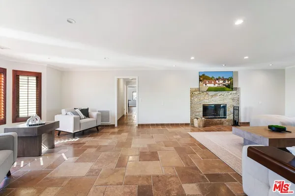 $1,599,000 | 27120 Avenida Del Oro, Temecula, CA 92590