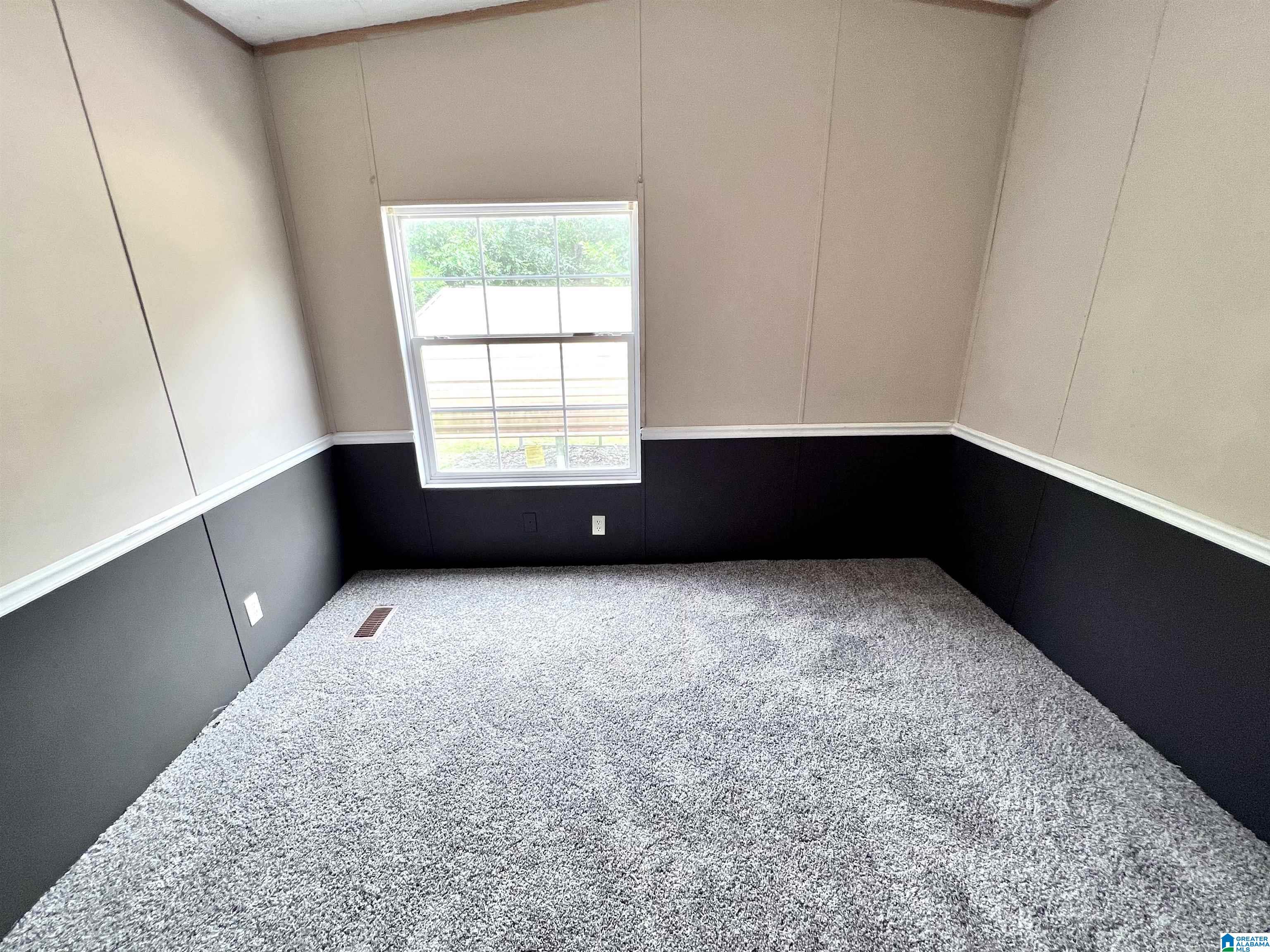 311 Hilltop Road Weaver, AL 36277 - Photo 25 of 36