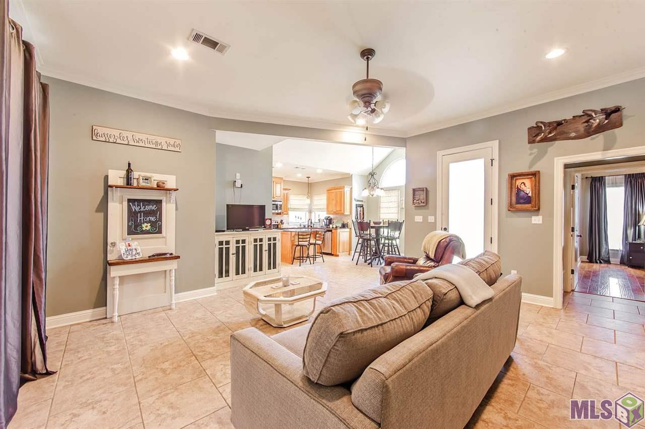 3122 Parish Road Thibodaux, LA 70301 - Photo 4 of 13 Gallery Image 4
