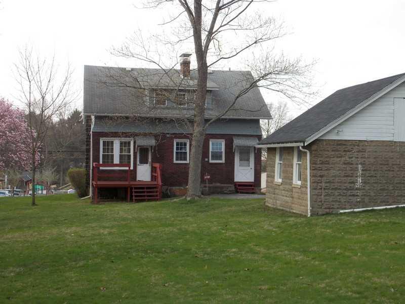 601 West Ingomar Road Pittsburgh, PA 15237 - Photo 2 of 25 Yard/Garden.