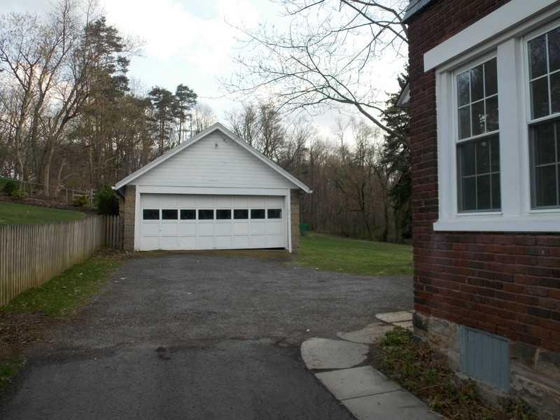 601 West Ingomar Road Pittsburgh, PA 15237 - Photo 20 of 25 Parking Lot/Garage. TWO CAR DETACHED GARAGE AND PAVED DRIVE