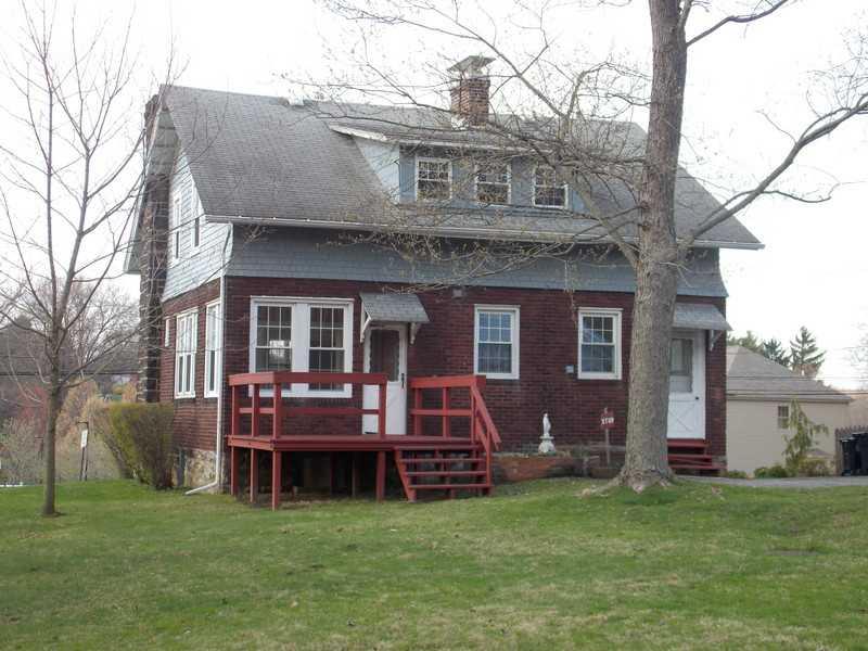 601 West Ingomar Road Pittsburgh, PA 15237 - Photo 22 of 25 Patio/Deck. REAR DECK