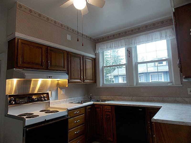 601 West Ingomar Road Pittsburgh, PA 15237 - Photo 9 of 25 Kitchen. KITCHEN, ELECTRIC STOVE, CORNER SINK, PANTRY