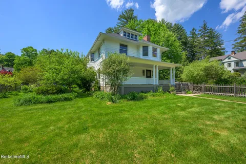 $1,349,500 | 8 Oak Street, Great Barrington, MA 01230