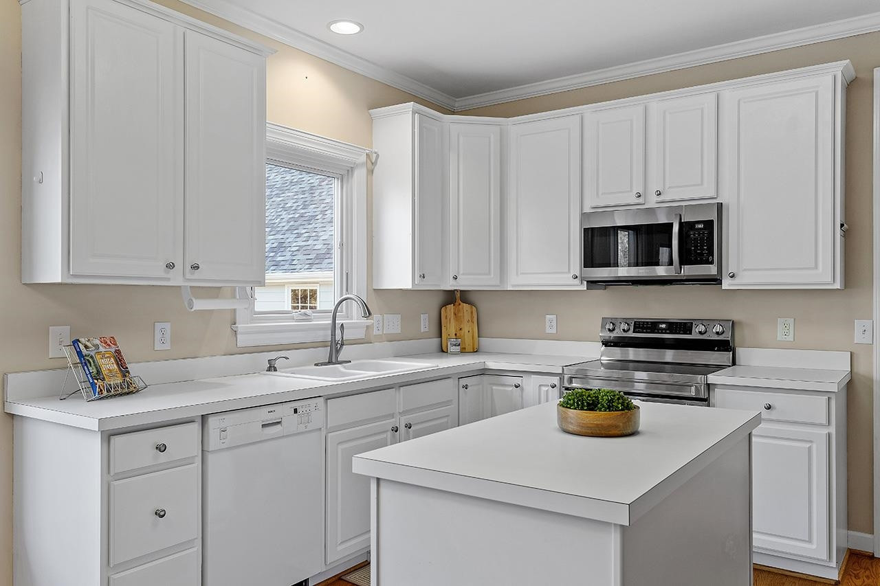 6799 Hickory Drive Raleigh, NC 27603 - Photo 21 of 34 Photo 21