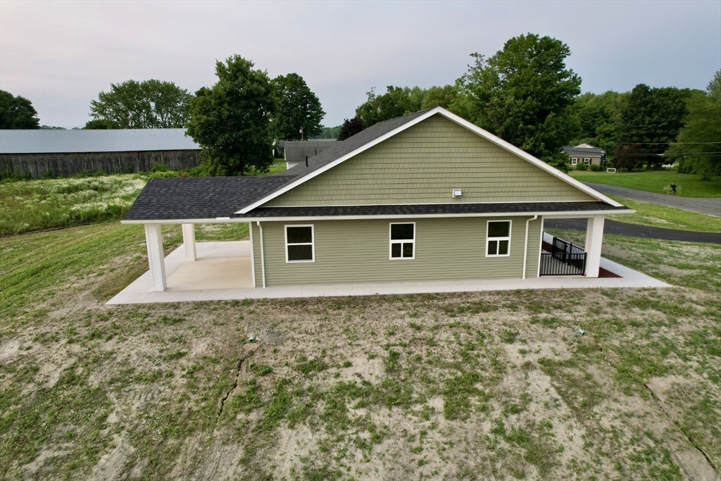 2 Cronin Hill Road Hatfield, MA 01038 - Photo 6 of 41