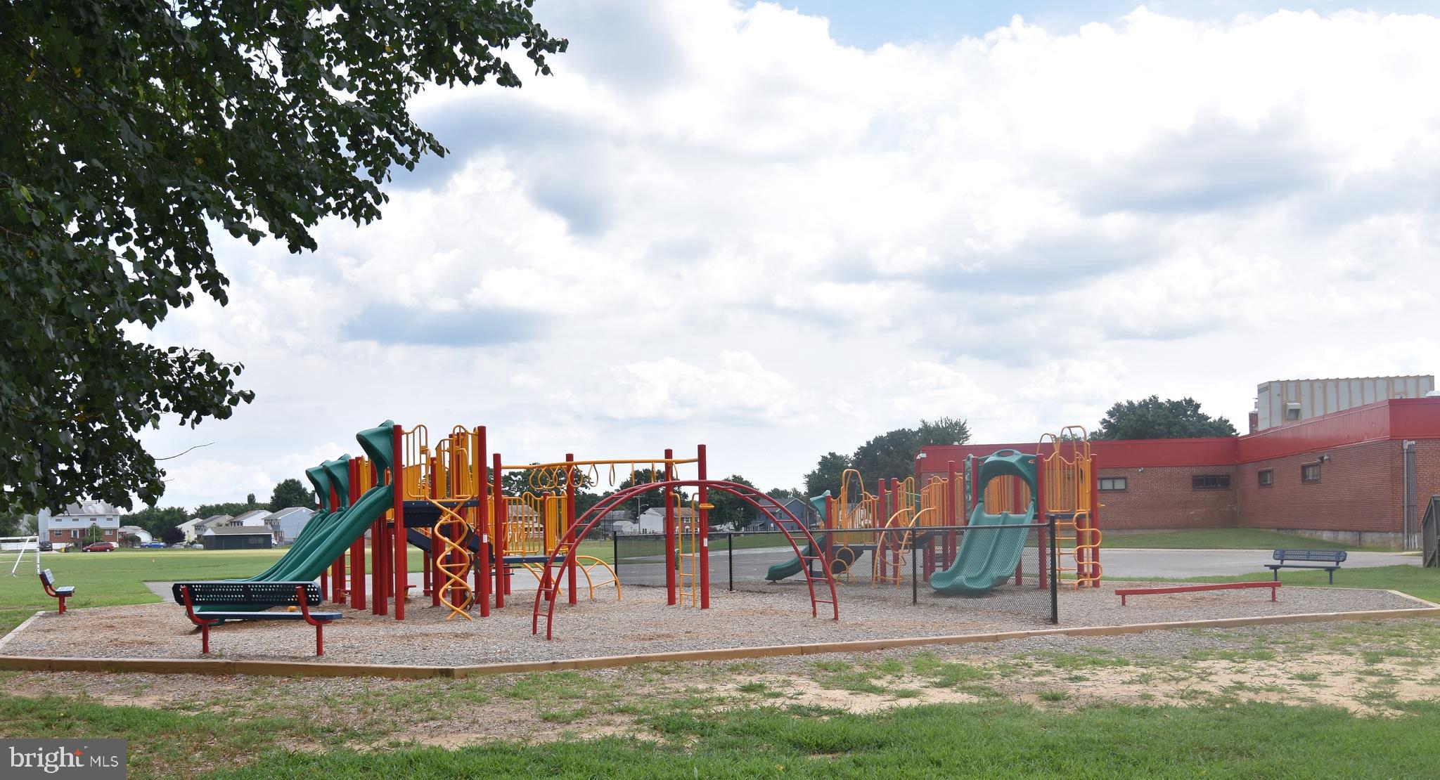 151 Riviera Drive Pasadena, MD 21122 - Photo 68 of 72 Riviera Beach Elementary School playground