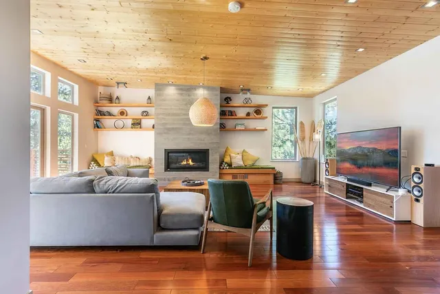 $275,000 | 3737 Terrace Drive, South Lake Tahoe, CA 96150