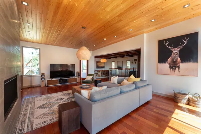 $275,000 | 3737 Terrace Drive, South Lake Tahoe, CA 96150