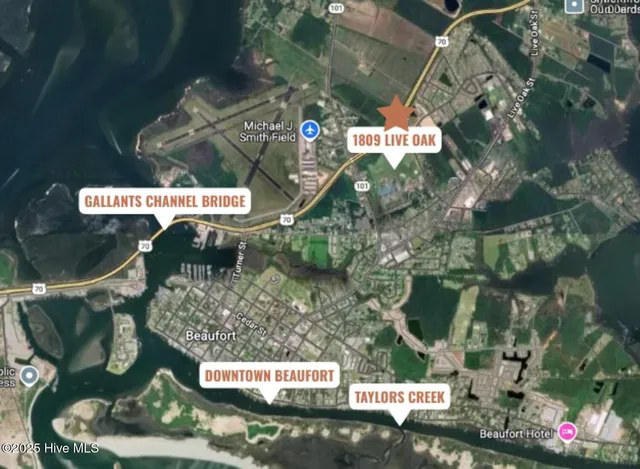 $377,400 | 227 Cline Way, Unit 103 1809 LIVE OAK, Beaufort, NC 28516