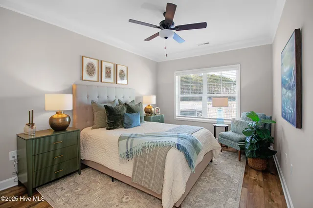 $377,400 | 227 Cline Way, Unit 103 1809 LIVE OAK, Beaufort, NC 28516