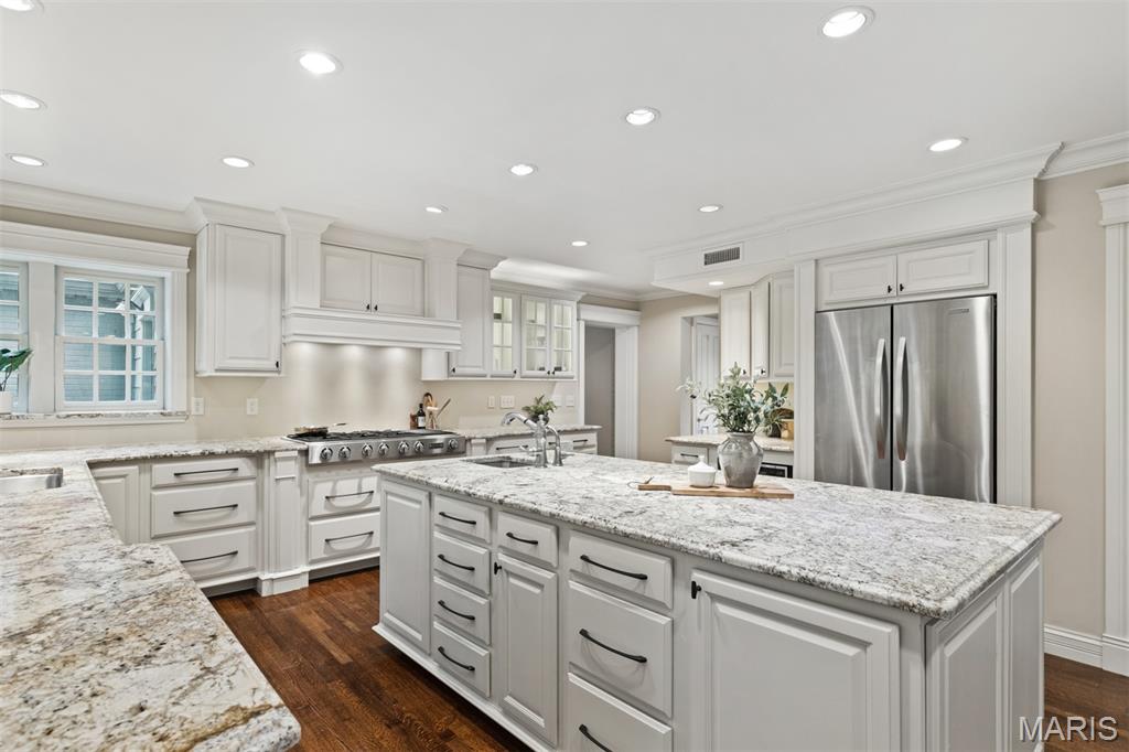 10928 Clayton Road St. Louis, MO 63131 - Photo 34 of 89 Gallery Image 34