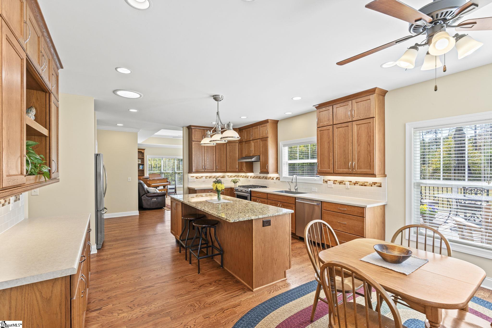 243 Richardson Road Simpsonville, SC 29680 - Photo 9 of 47