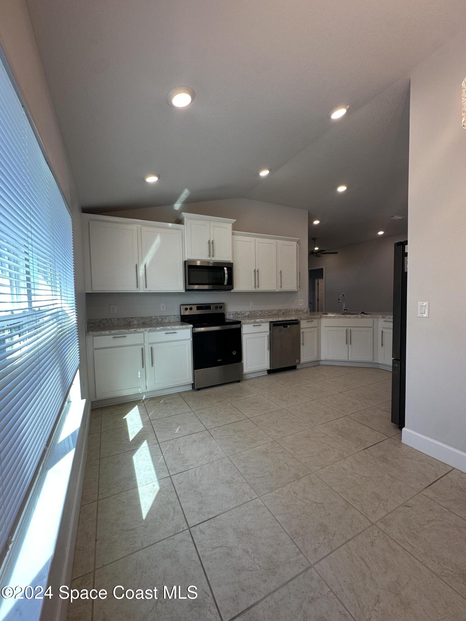 744 Moment Street Cocoa, FL 32926 - Photo 9 of 22 IMG_9658