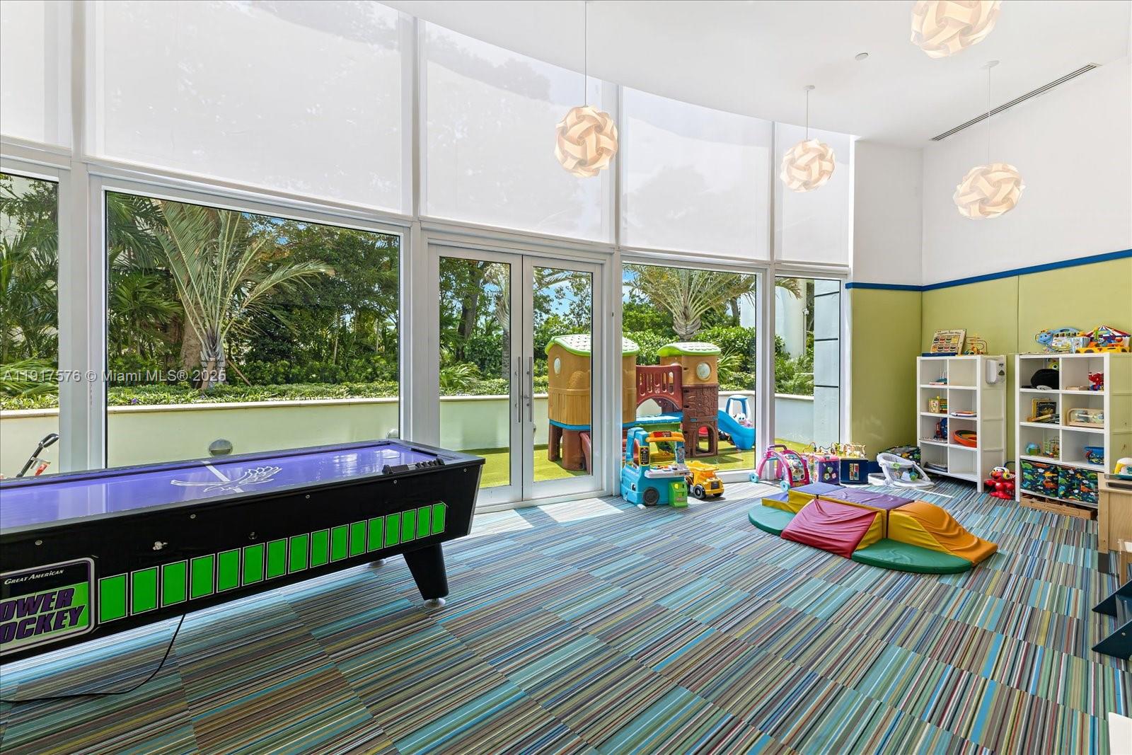 2127 Brickell Avenue, Unit 1606 Miami, FL 33129 - Photo 27 of 31