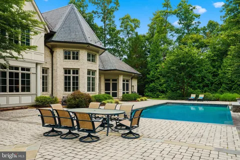 $4,500,000 | 9833 Avenel Farm Drive, Potomac, MD 20854
