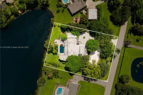 $2,375,000 | 11000 Southwest 25th Street, Davie, FL 33324
