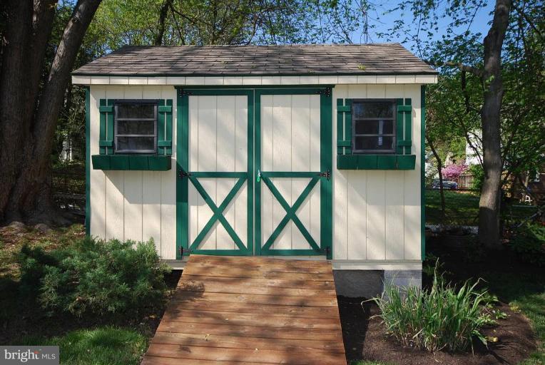 2409 Churchill Road Silver Spring, MD 20902 - Photo 14 of 14 Shed