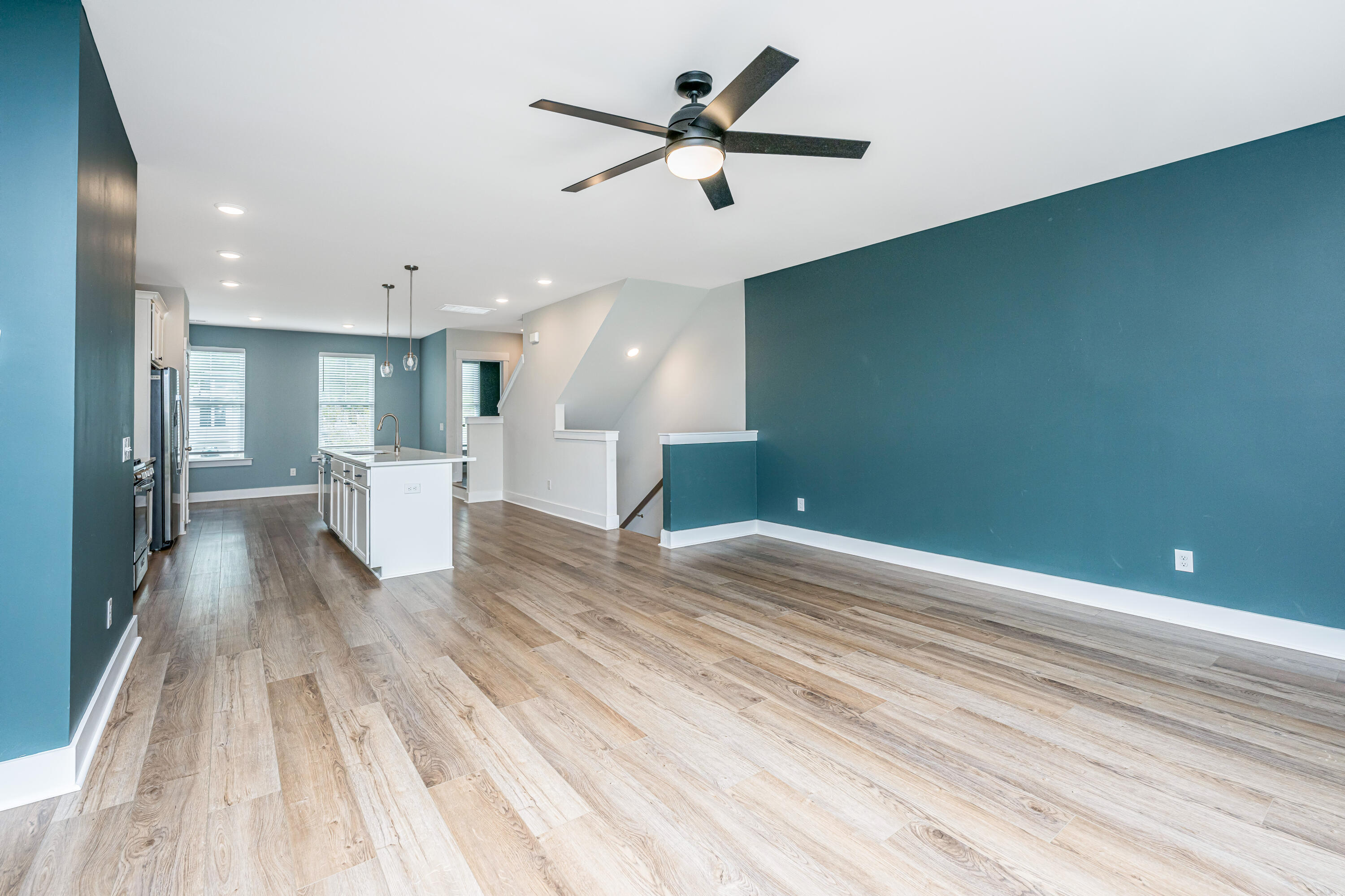 2004 Callaway Circle Hanahan, SC 29410 - Photo 12 of 36 2004CallawayCir006