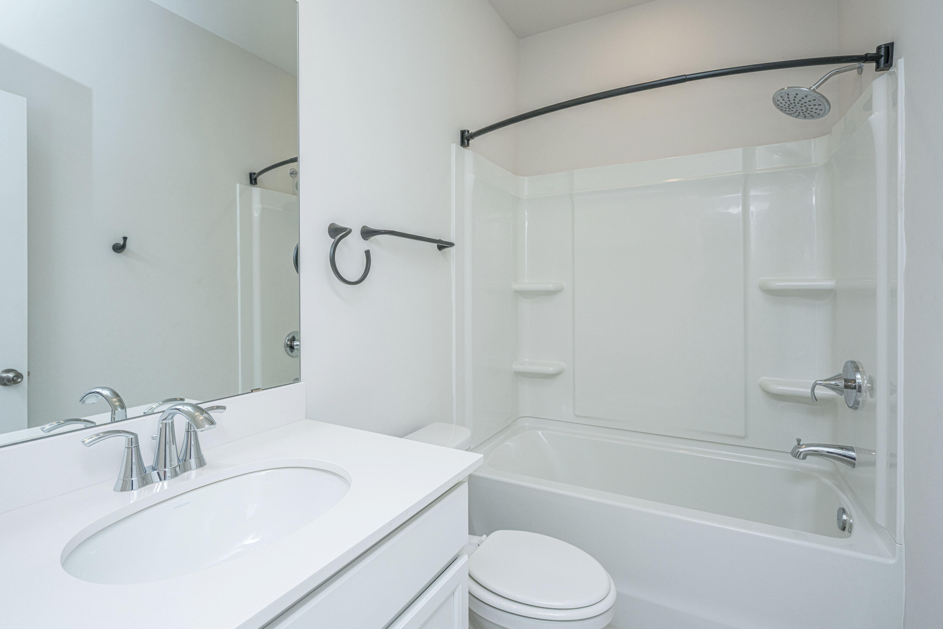 2004 Callaway Circle Hanahan, SC 29410 - Photo 23 of 36 2004CallawayCir039