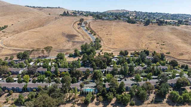 $348,888 | 900 Cambridge Drive, Unit 56, Benicia, CA 94510