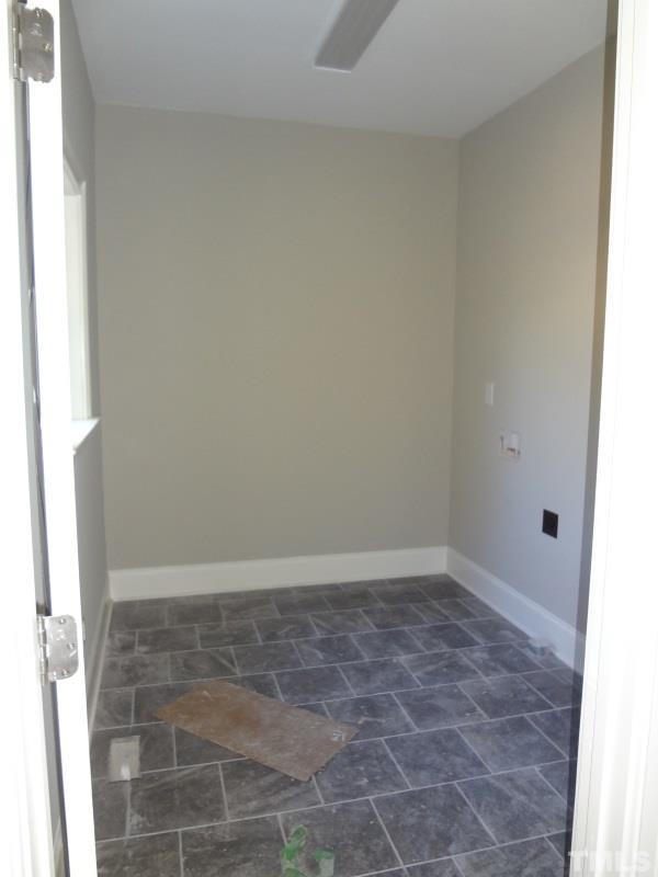 4832 Stoneyoak Lane Raleigh, NC 27610 - Photo 22 of 25 Gallery Image 22