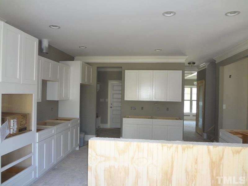 4832 Stoneyoak Lane Raleigh, NC 27610 - Photo 8 of 25 Gallery Image 8