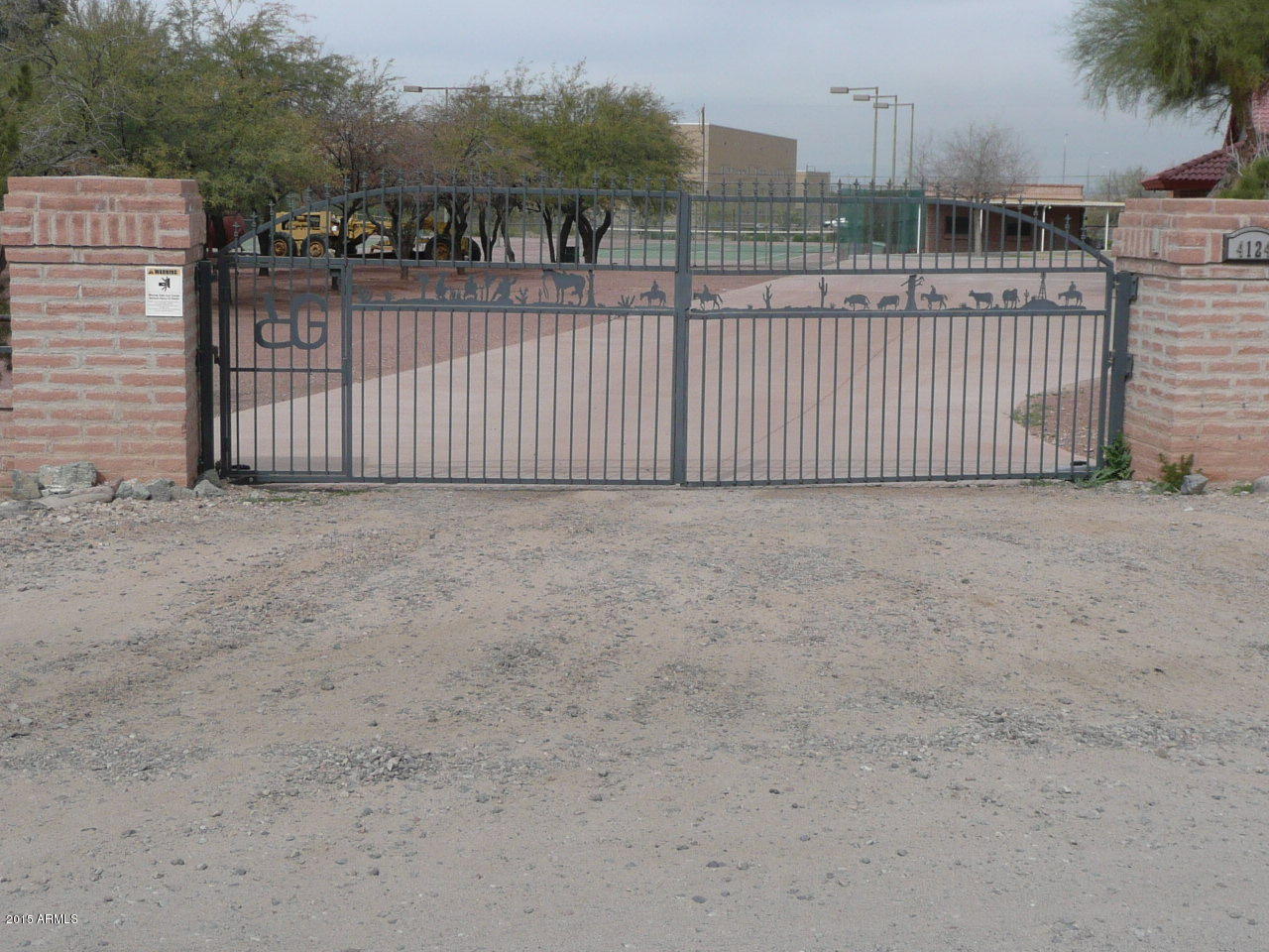 4124 West Elliot Road Laveen, AZ 85339 - Photo 4 of 87 1