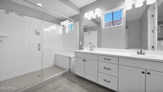 $2,450 | 2354 West Gloria Lane, Phoenix, AZ 85085