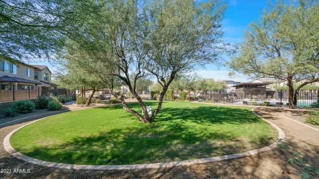 $2,450 | 2354 West Gloria Lane, Phoenix, AZ 85085