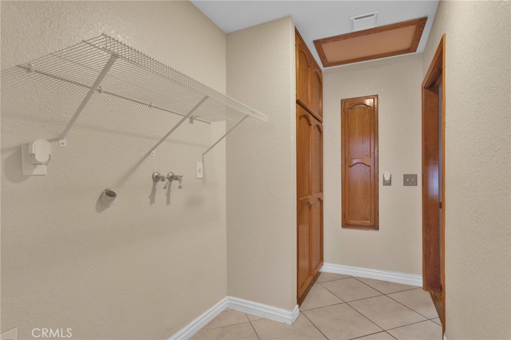13889 Olathe Road Apple Valley, CA 92307 - Photo 53 of 63