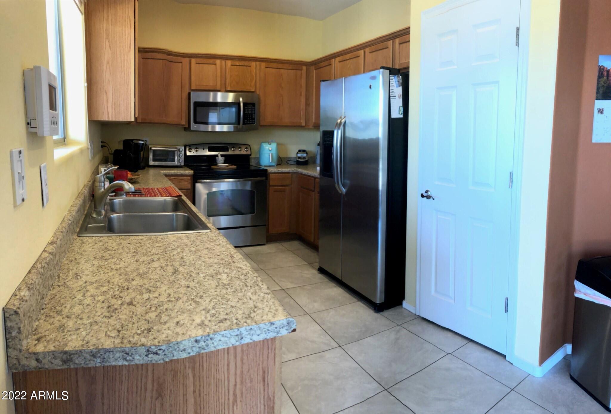 43986 West Palo Cedro Road Maricopa, AZ 85138 - Photo 17 of 17 Kitchen