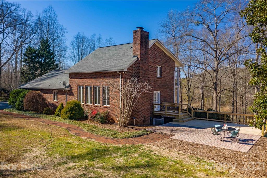 2508 Laboratory Road Lincolnton, NC 28092 - Photo 8 of 40 Gallery Image 8