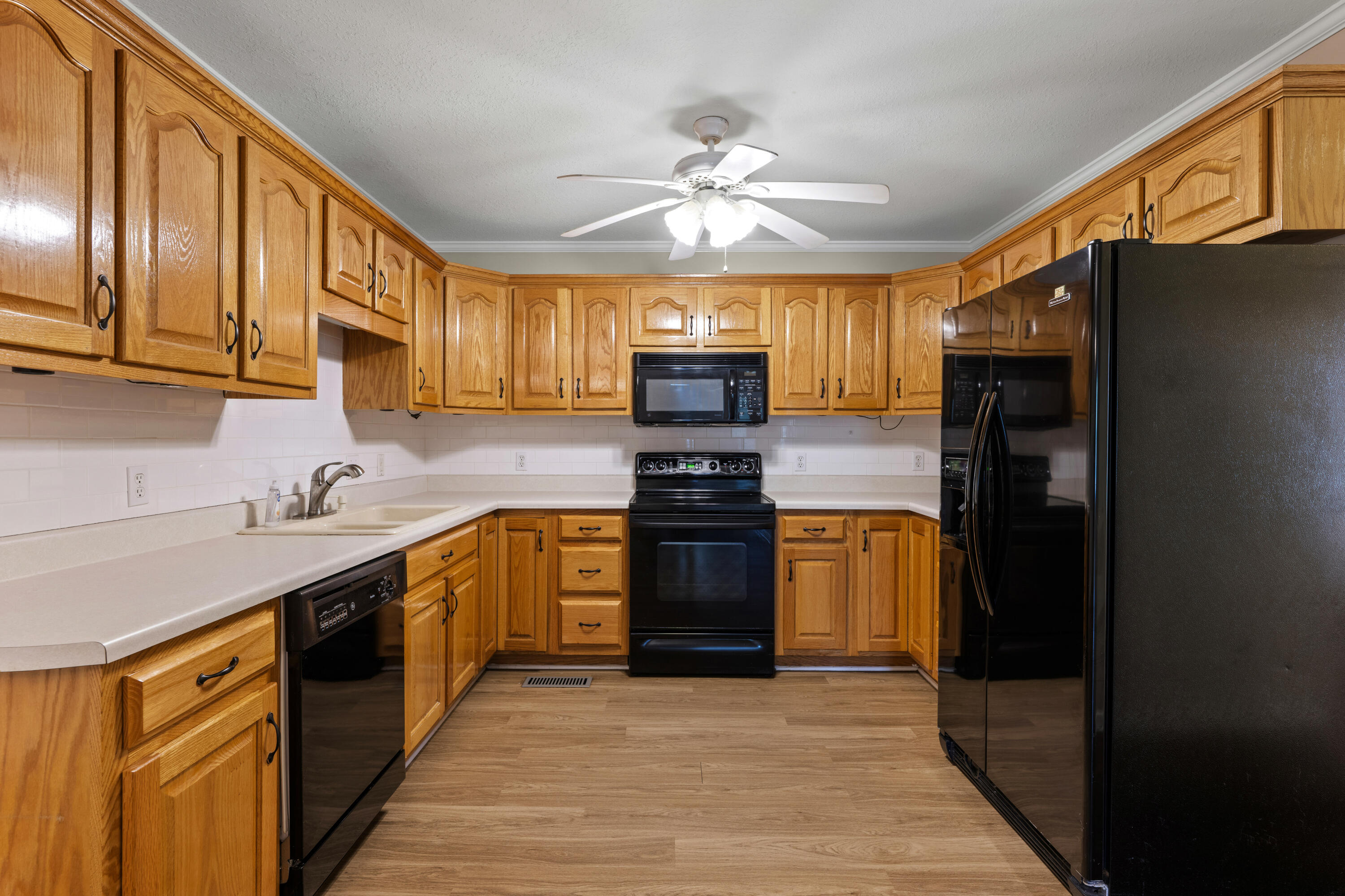 3731 Kellys Ferry Road Chattanooga, TN 37419 - Photo 10 of 43 21-print-DSC_2859-15