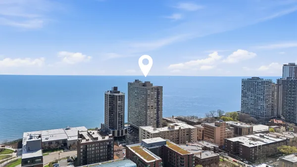 $249,900 | 6301 North Sheridan Road, Unit 8E, Chicago, IL 60660