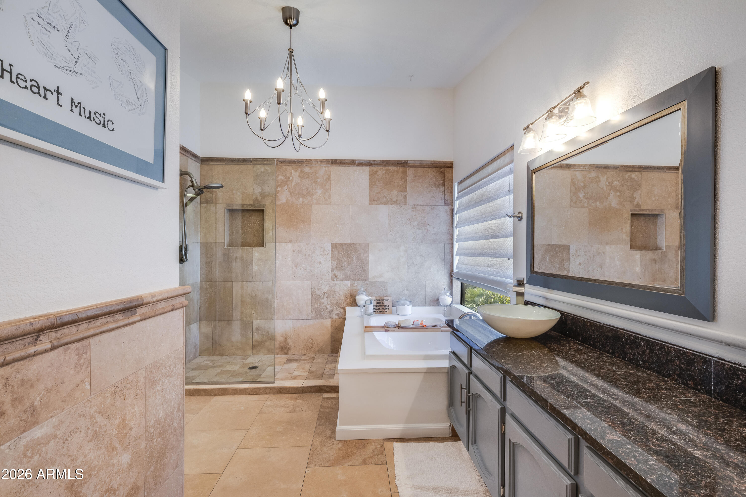 7383 West Utopia Road Glendale, AZ 85308 - Photo 18 of 23 Primary Bath