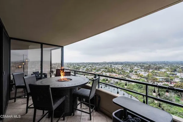 $5,000 | 4316 Marina City Drive, Unit 927C, Marina del Rey, CA 90292