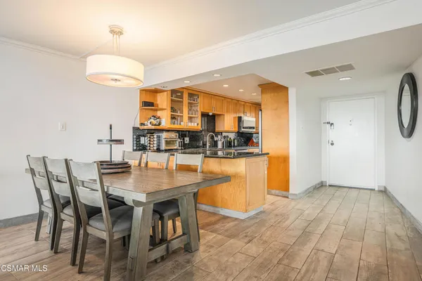 $5,000 | 4316 Marina City Drive, Unit 927C, Marina del Rey, CA 90292