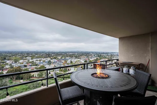 $5,000 | 4316 Marina City Drive, Unit 927C, Marina del Rey, CA 90292
