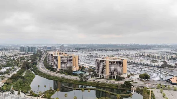 $5,000 | 4316 Marina City Drive, Unit 927C, Marina del Rey, CA 90292
