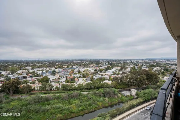 $5,000 | 4316 Marina City Drive, Unit 927C, Marina del Rey, CA 90292