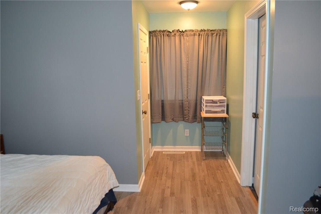 7233 Calkins Road Flint, MI 48532 - Photo 12 of 53 DSC_0105.JPG