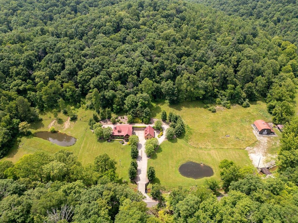 1029 Trace Creek Road Salt Rock, WV 25559 - Photo 2 of 32