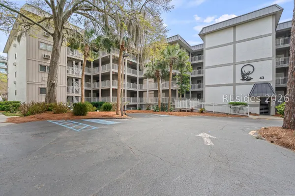 $549,900 | 43 South Forest Beach Drive, Unit 208, Hilton Head Island, SC 29928