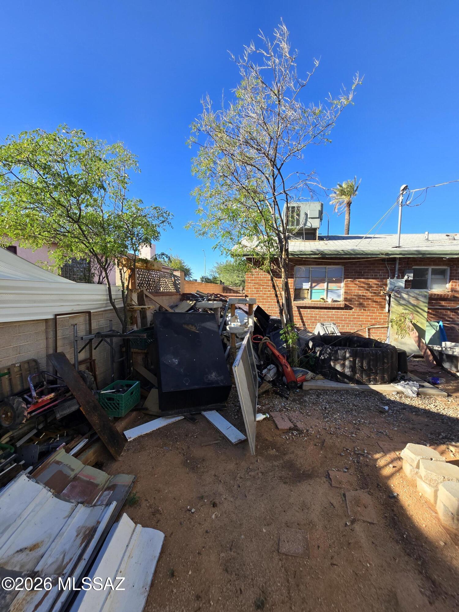 2252 East Grant Road Tucson, AZ 85719 - Photo 28 of 30 20261002_161835