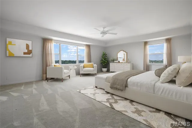 $975,000 | 710 South Hanley Road, Unit 17C, Clayton, MO 63105