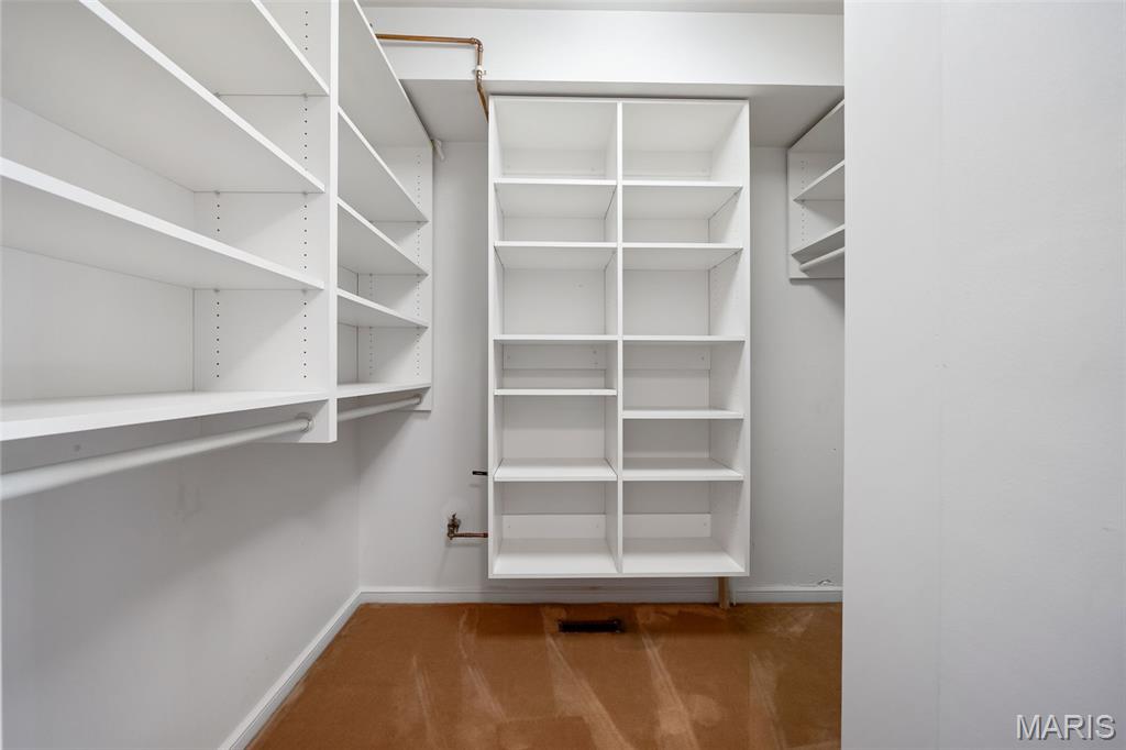 710 South Hanley Road, Unit 17C Clayton, MO 63105 - Photo 40 of 64