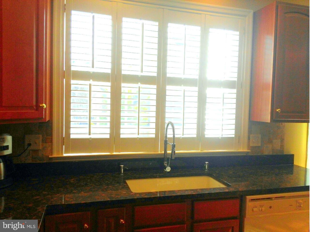 8071 High Castle Road Ellicott City, MD 21043 - Photo 11 of 30 Kitchen