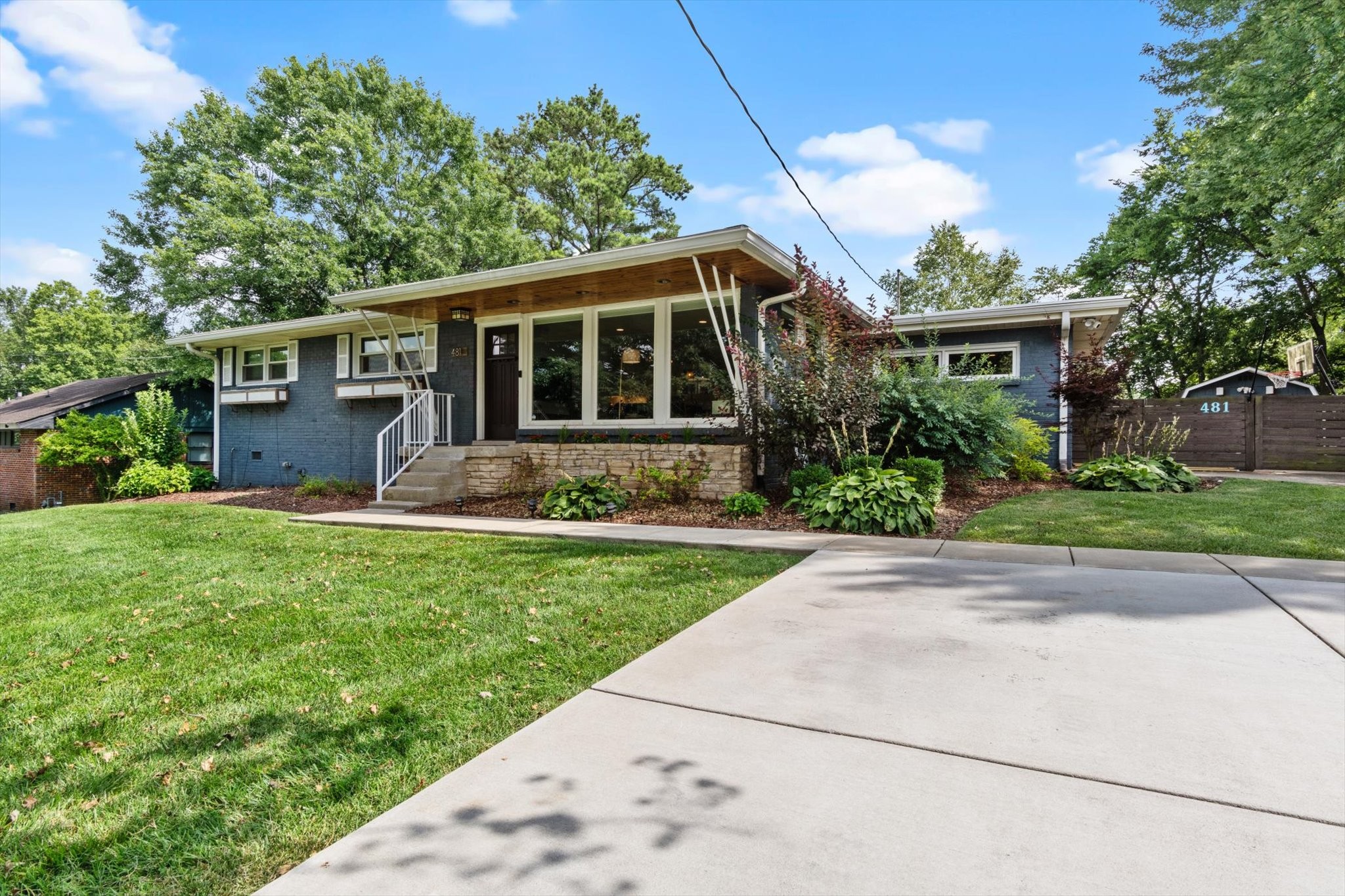481 Hogan Road Nashville, TN 37220 - Photo 5 of 27 Gallery Image 5