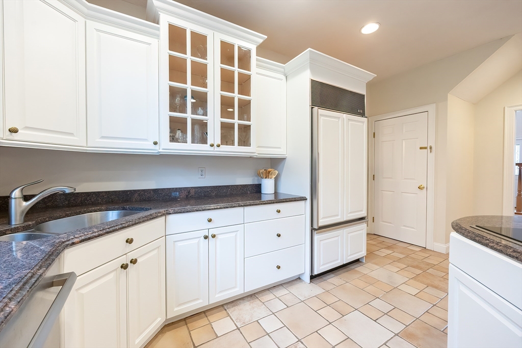 14 Country Club Way Norton, MA 02766 - Photo 9 of 42